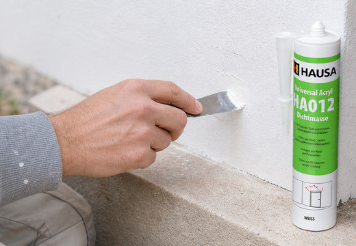 Wie entfernt man Kratzer an der Wand?
