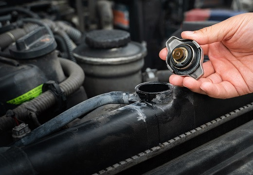 Bevor Sie den Autokühler abdichten...